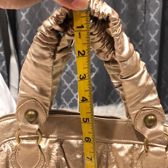 NWOT gold purse 👜 - Picture 2 of 14